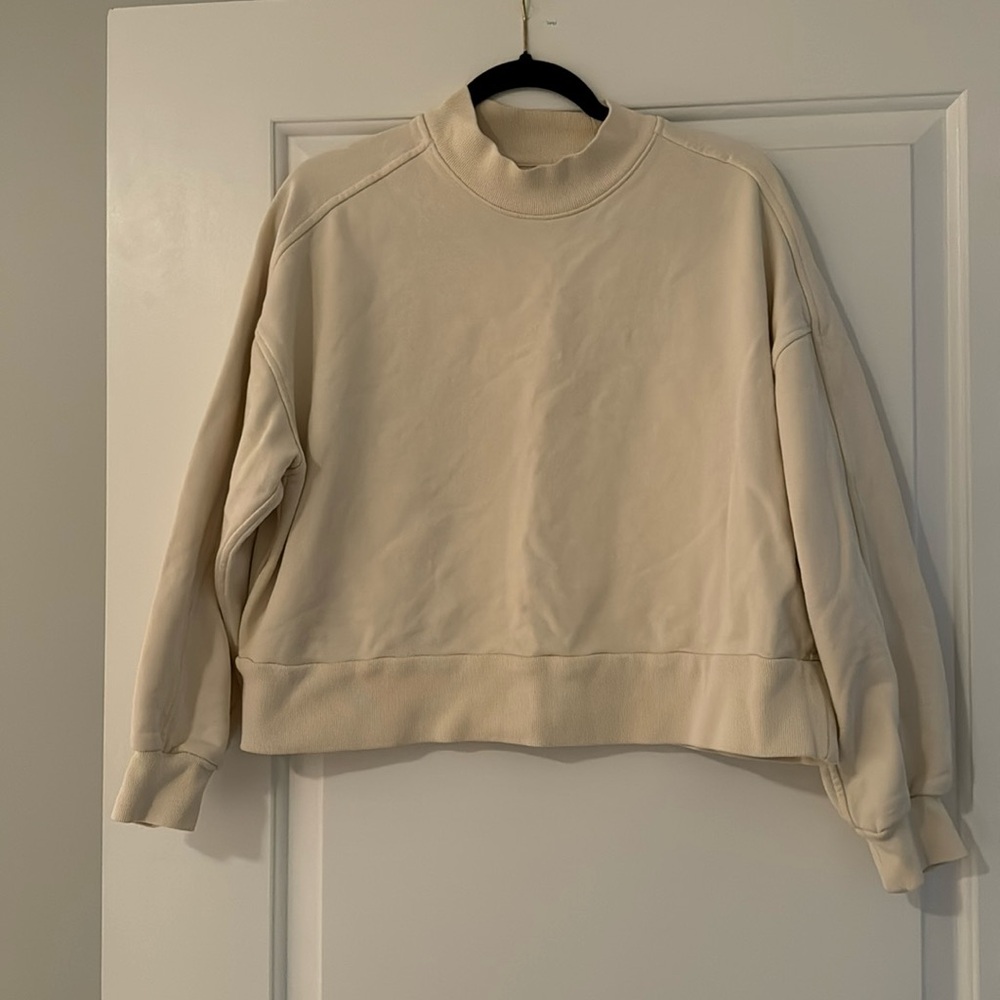 Everlane Mock-Neck pullover